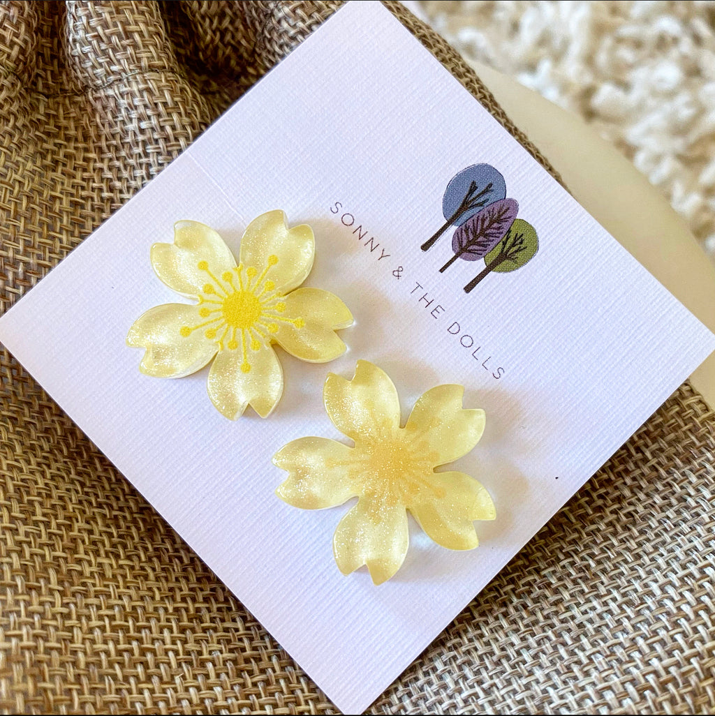 Happy Flower Studs - Lemon