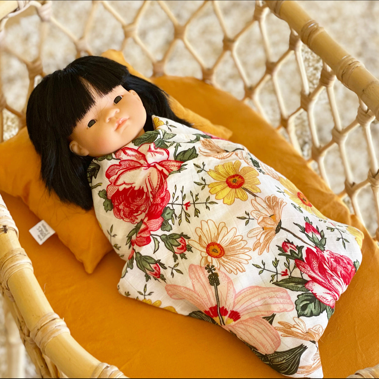 Dolly Wrap