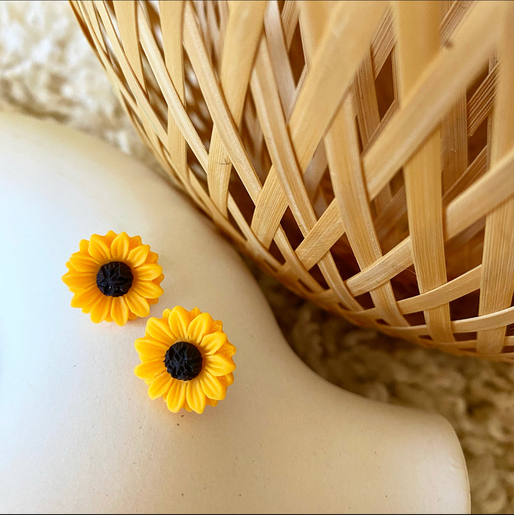 Sunflower Studs