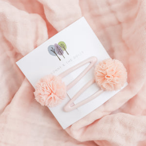 Tulle Pom Clip Set