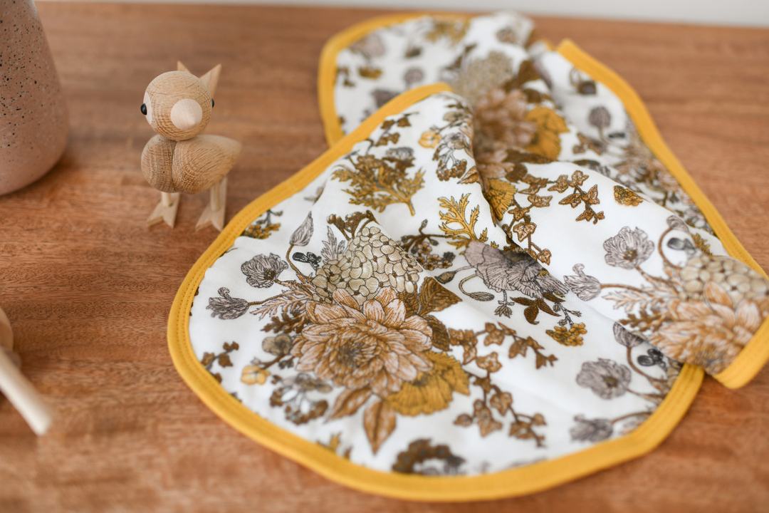 Burp Cloth - Goldie Blooms