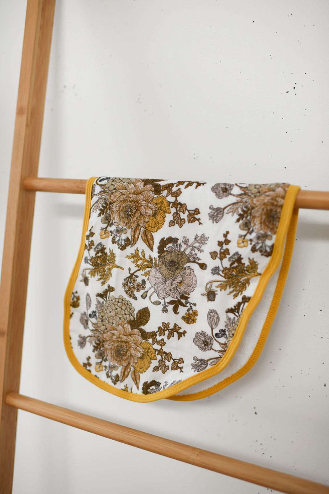 Burp Cloth - Goldie Blooms