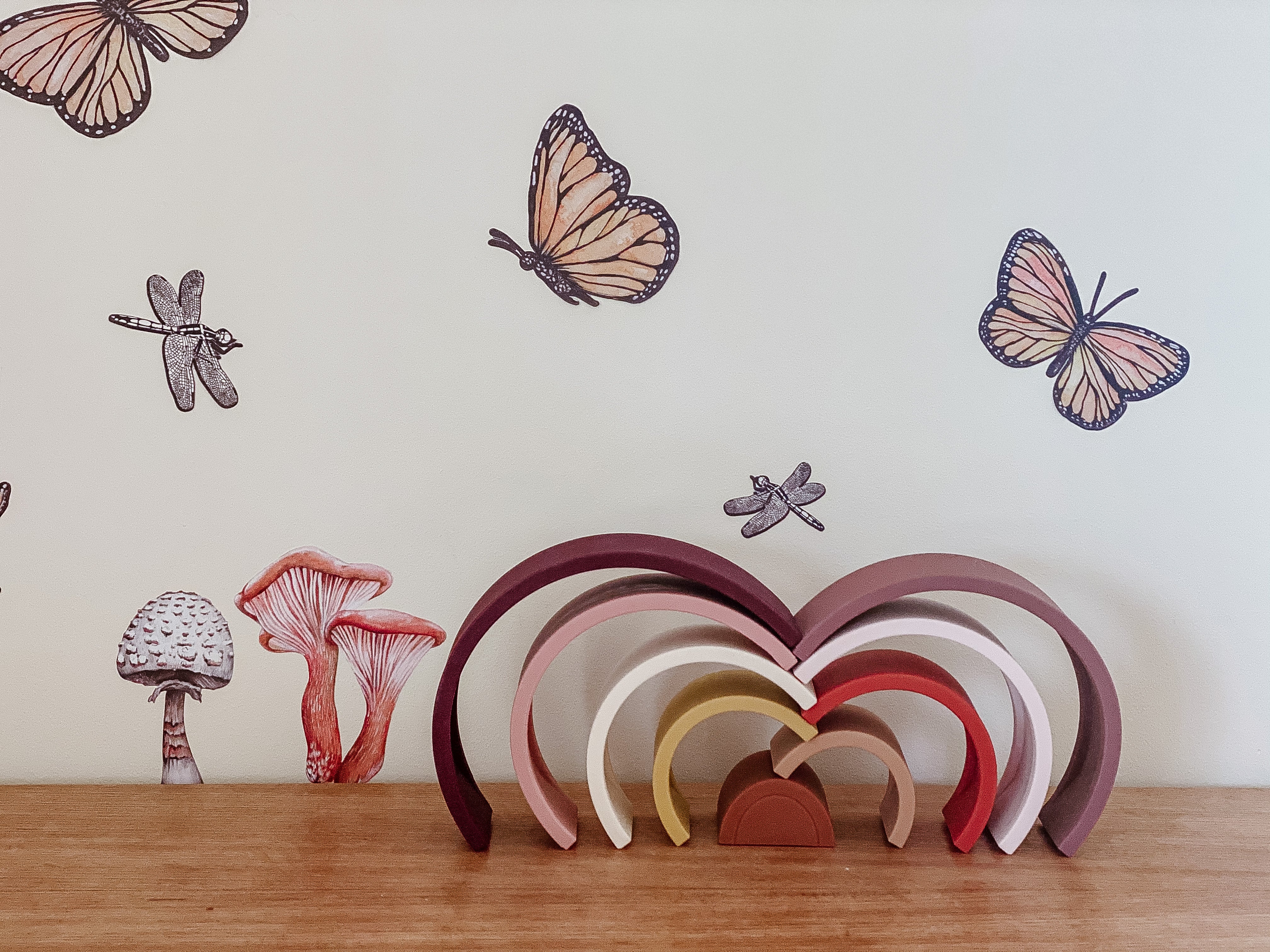 Silicone Rainbow Stacker