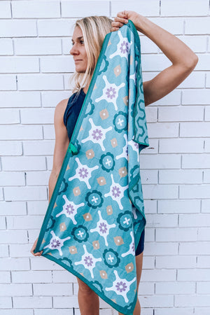 Sand Free Beach Towel - Green Sea - Small