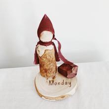Wood Folk Doll Set - Days of the Week