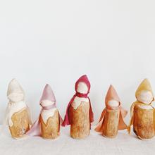 The Wood Folk - Family of 5