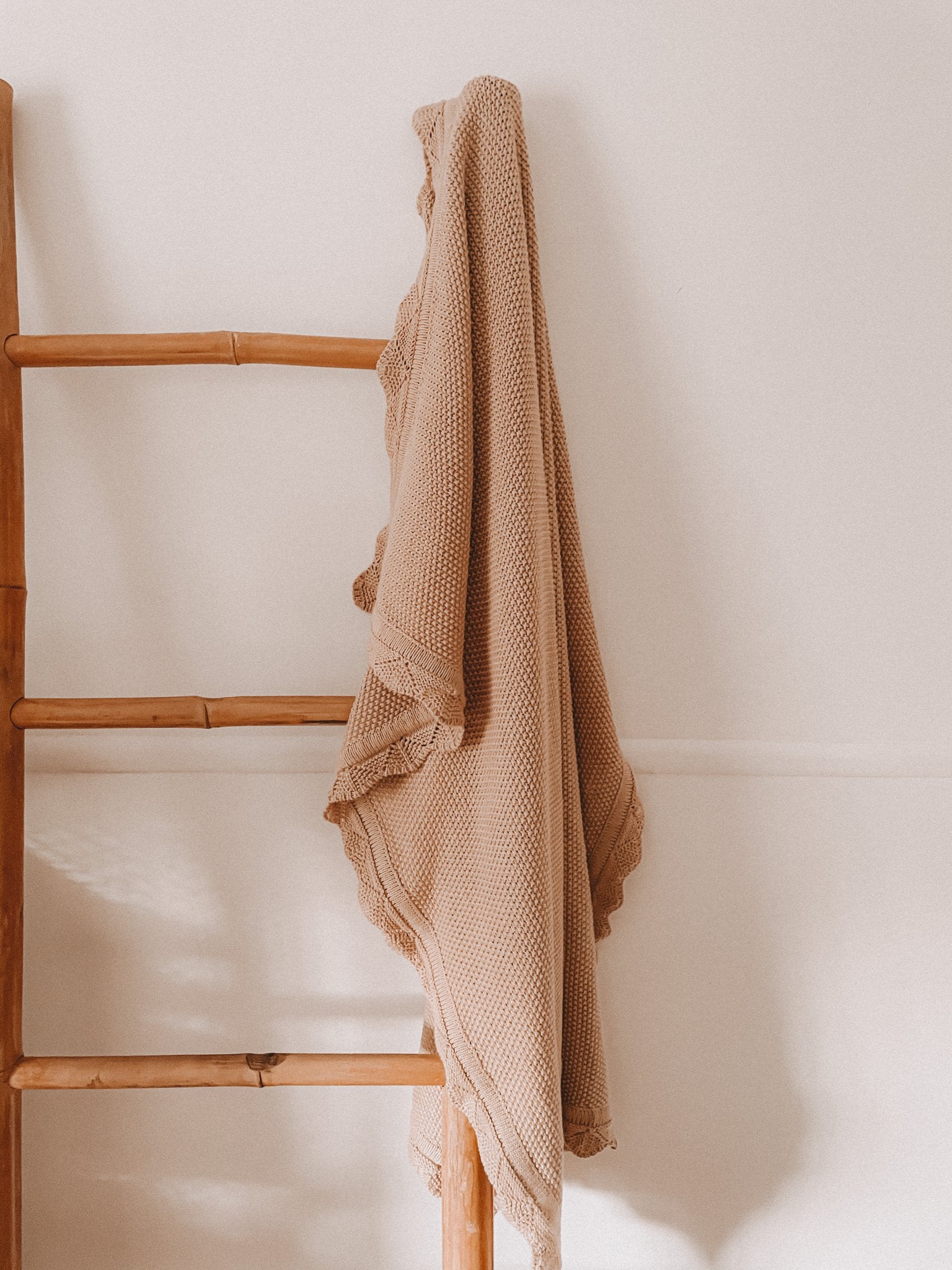 Heirloom Blanket - Caramel