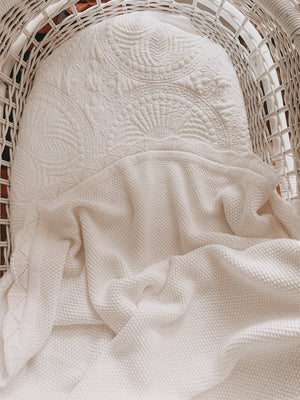 Heirloom Blanket - White