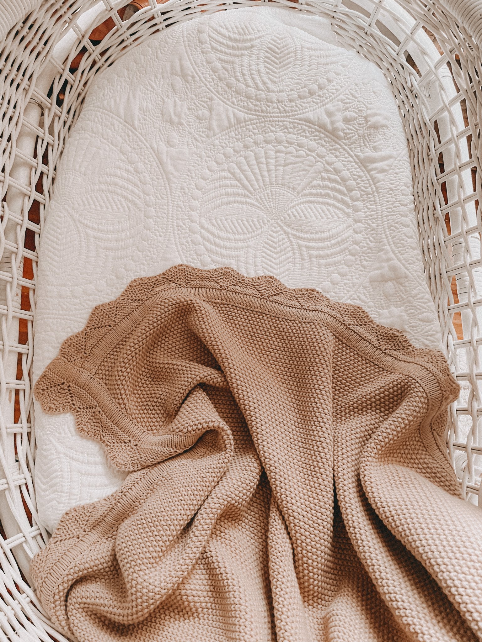 Heirloom Blanket - Caramel