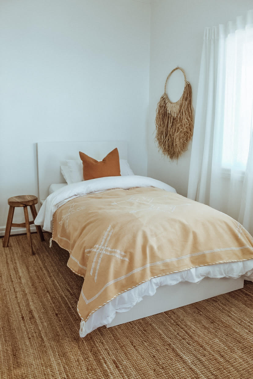 Sandstone Throw
